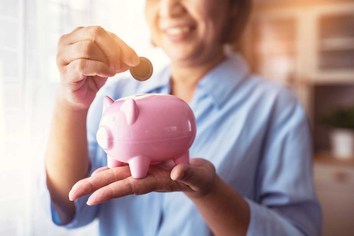 How to Safeguard Finances During Career Breaks and Life Changes